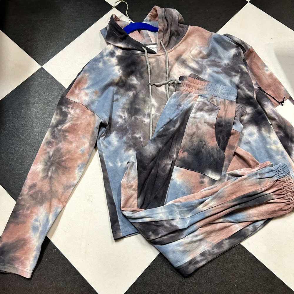 Two piece jogger set